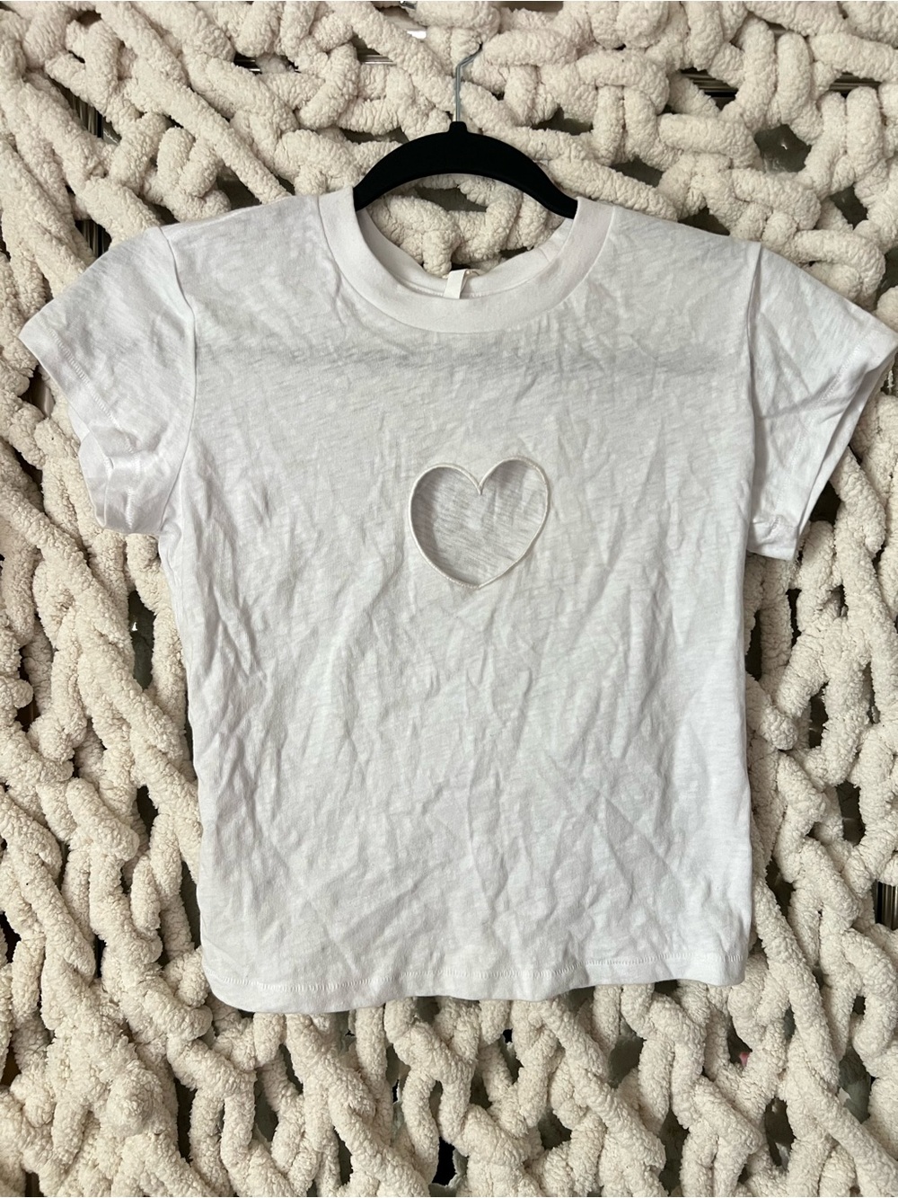 SKIMS BABY HEART T-SHIRT NWT - SNOW